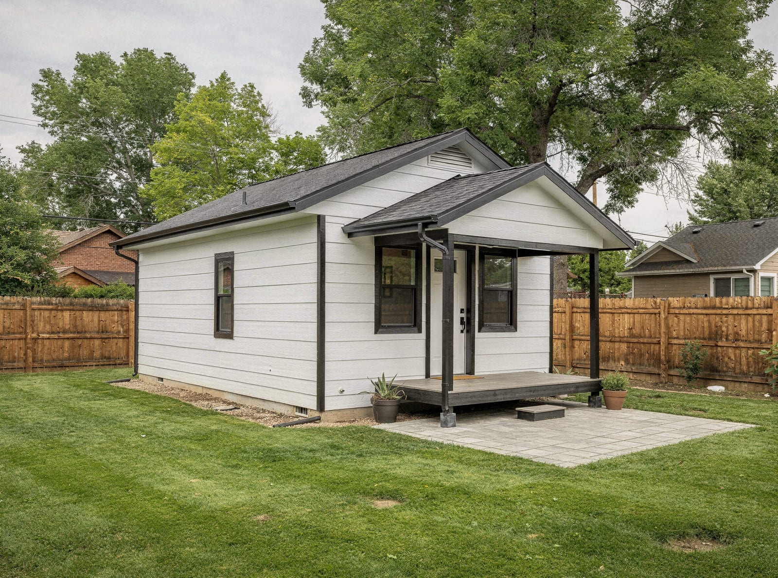 Democrat ADU, 1 bedroom